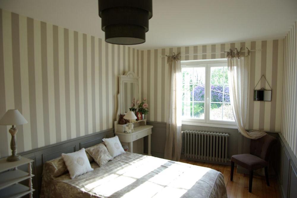 La Tonnelle Fleurie Chambres D'Hotes Sainte-Soulle Exterior photo